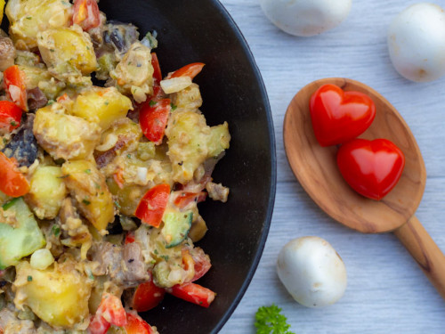 Bratkartoffelsalat - vegan und herzhaft