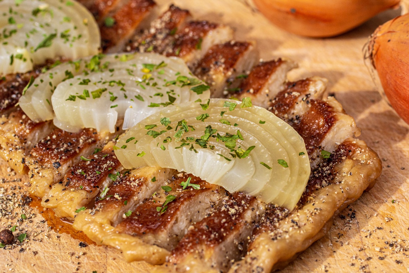 Seitan wie Zwiebelfleisch zubereiten