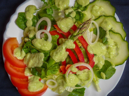 Rohkost Avocado Dressing